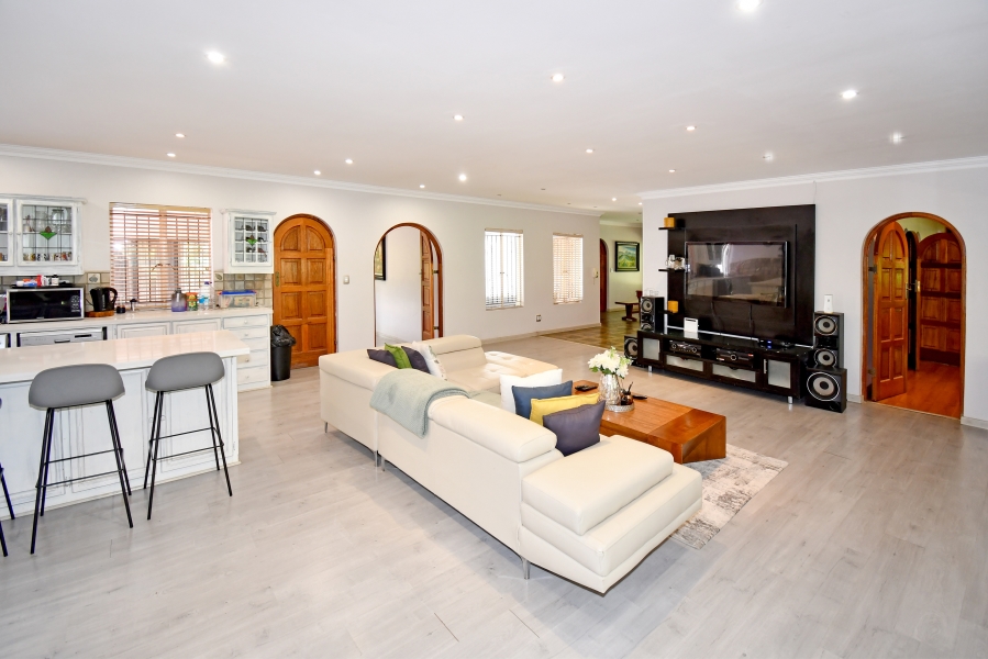 3 Bedroom Property for Sale in Randjesfontein A H Gauteng