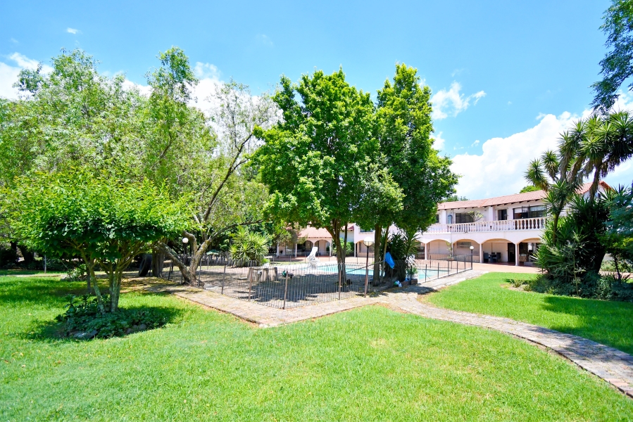 3 Bedroom Property for Sale in Randjesfontein A H Gauteng