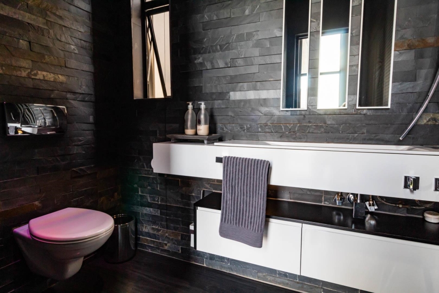 4 Bedroom Property for Sale in Copperleaf Estate Gauteng