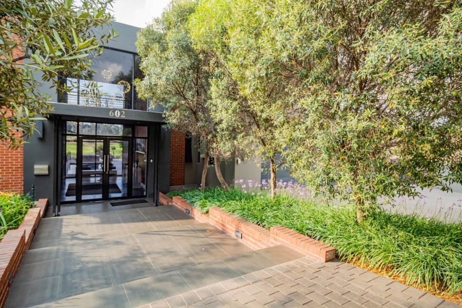 4 Bedroom Property for Sale in Copperleaf Estate Gauteng