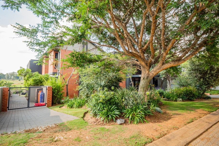 4 Bedroom Property for Sale in Copperleaf Estate Gauteng