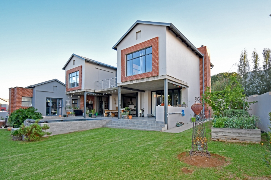 4 Bedroom Property for Sale in Copperleaf Estate Gauteng