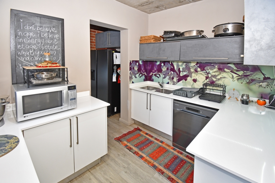 4 Bedroom Property for Sale in Copperleaf Estate Gauteng