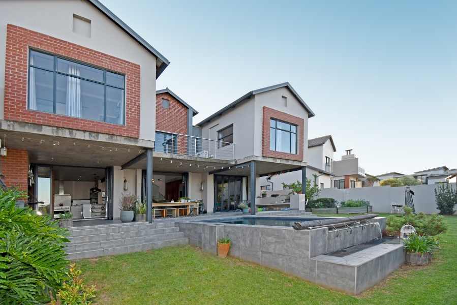 4 Bedroom Property for Sale in Copperleaf Estate Gauteng