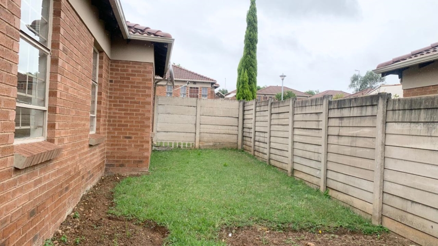 3 Bedroom Property for Sale in Olievenhoutbosch Gauteng