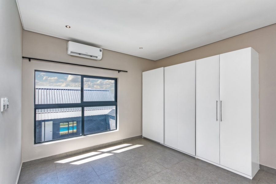 4 Bedroom Property for Sale in Waterfall Country Estate Gauteng