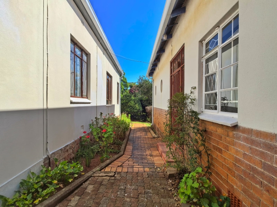 To Let 3 Bedroom Property for Rent in Melville Gauteng