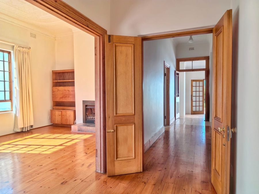 To Let 3 Bedroom Property for Rent in Melville Gauteng