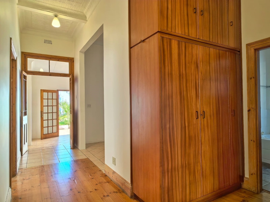 To Let 3 Bedroom Property for Rent in Melville Gauteng