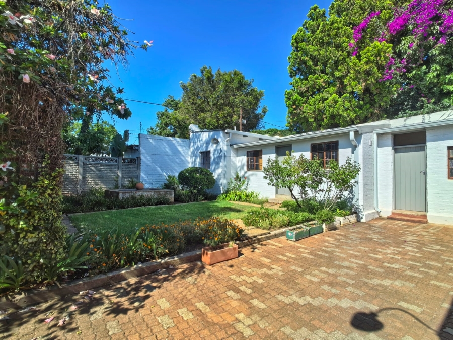 To Let 3 Bedroom Property for Rent in Melville Gauteng