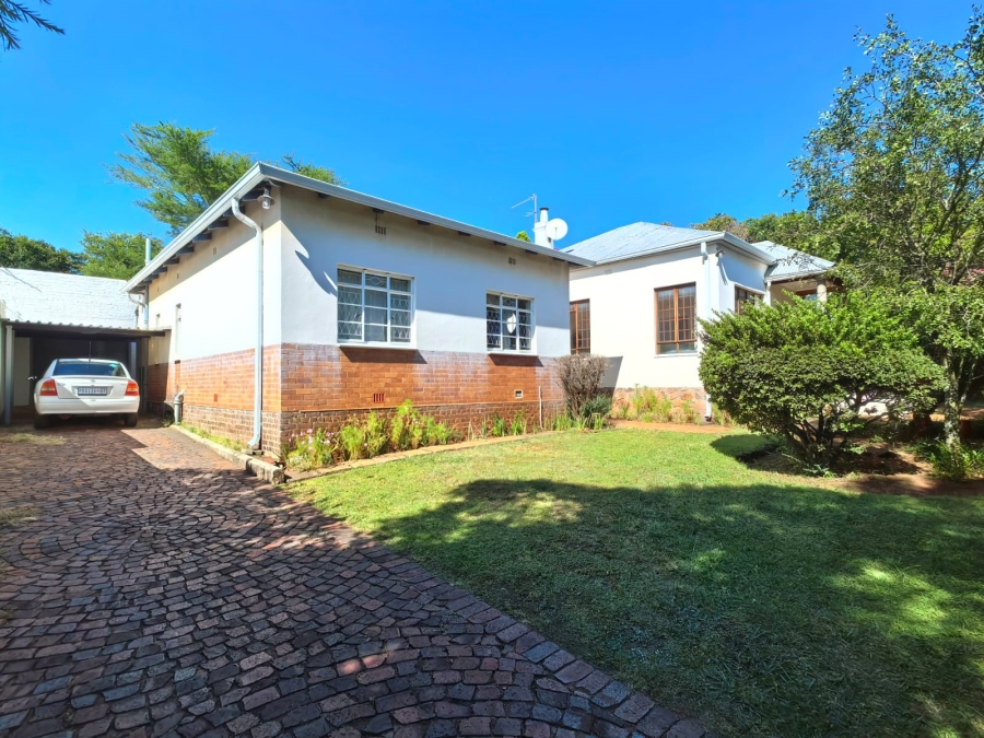 To Let 3 Bedroom Property for Rent in Melville Gauteng