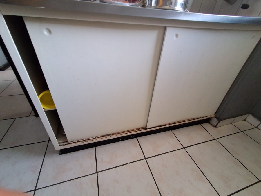 2 Bedroom Property for Sale in Silverton Gauteng