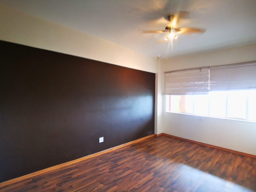 1 Bedroom Property for Sale in Observatory Gauteng