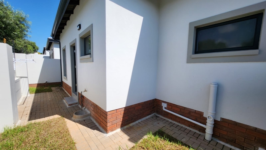 3 Bedroom Property for Sale in Rietvalleirand Gauteng