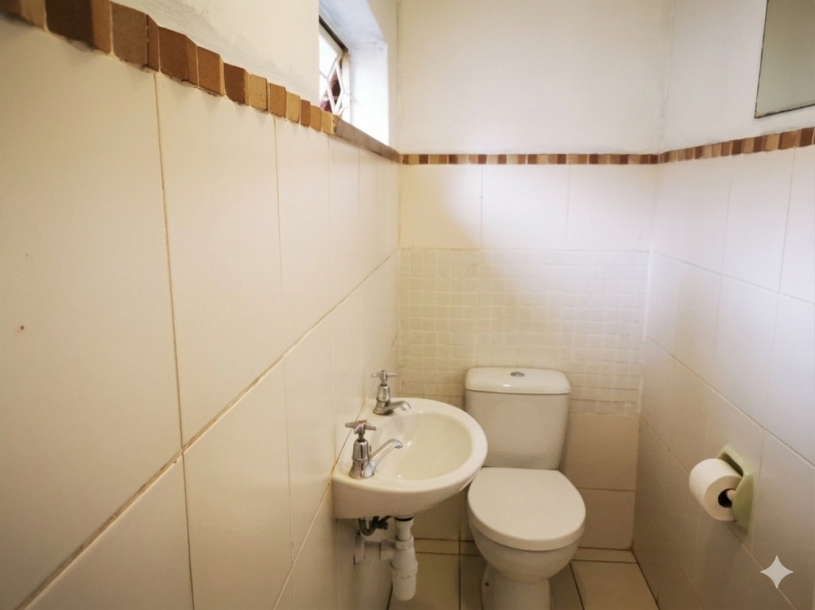 2 Bedroom Property for Sale in Lyndhurst Gauteng