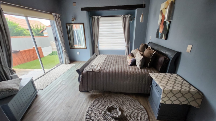 4 Bedroom Property for Sale in Rietvlei Ridge Country Estate Gauteng