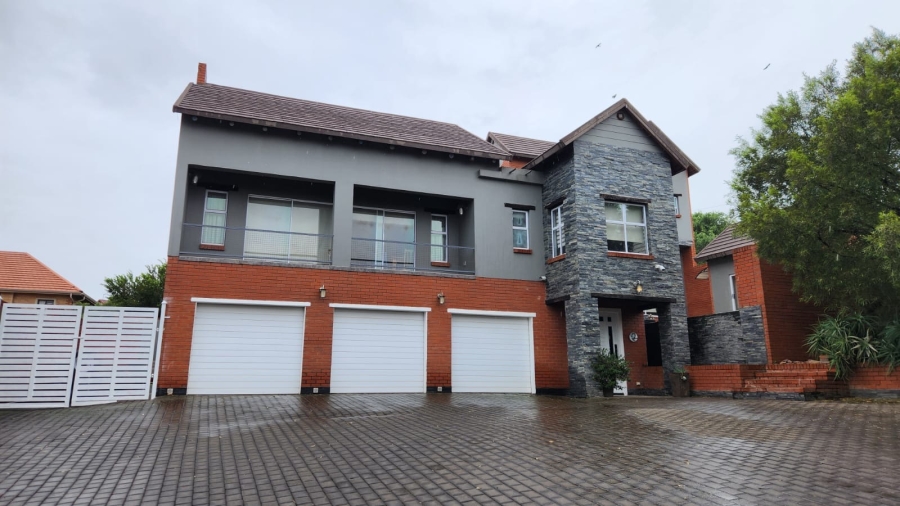 4 Bedroom Property for Sale in Rietvlei Ridge Country Estate Gauteng