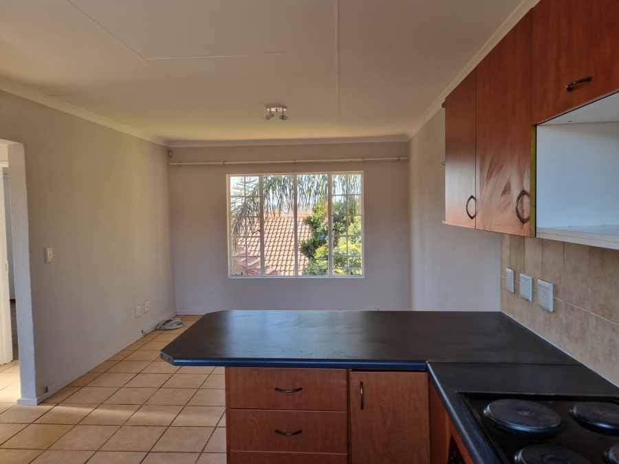 2 Bedroom Property for Sale in Heuwelsig Estate Gauteng