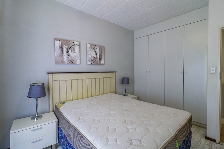 1 Bedroom Property for Sale in Melrose North Gauteng