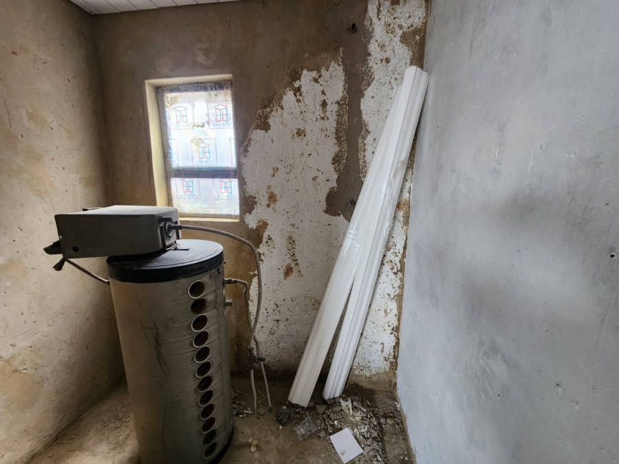 2 Bedroom Property for Sale in Daveyton Gauteng