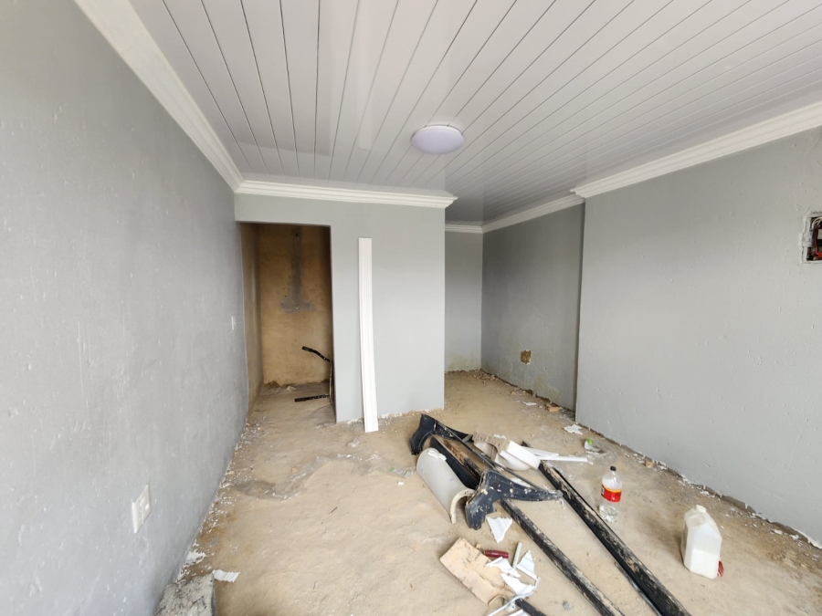 2 Bedroom Property for Sale in Daveyton Gauteng