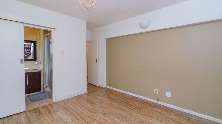 2 Bedroom Property for Sale in Morningside Gauteng