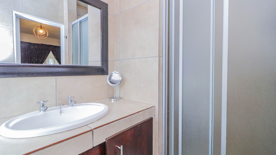 2 Bedroom Property for Sale in Morningside Gauteng