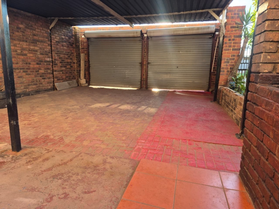 3 Bedroom Property for Sale in Reigerpark Gauteng