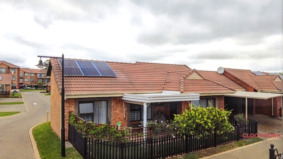 2 Bedroom Property for Sale in Brentwood Park AH Gauteng