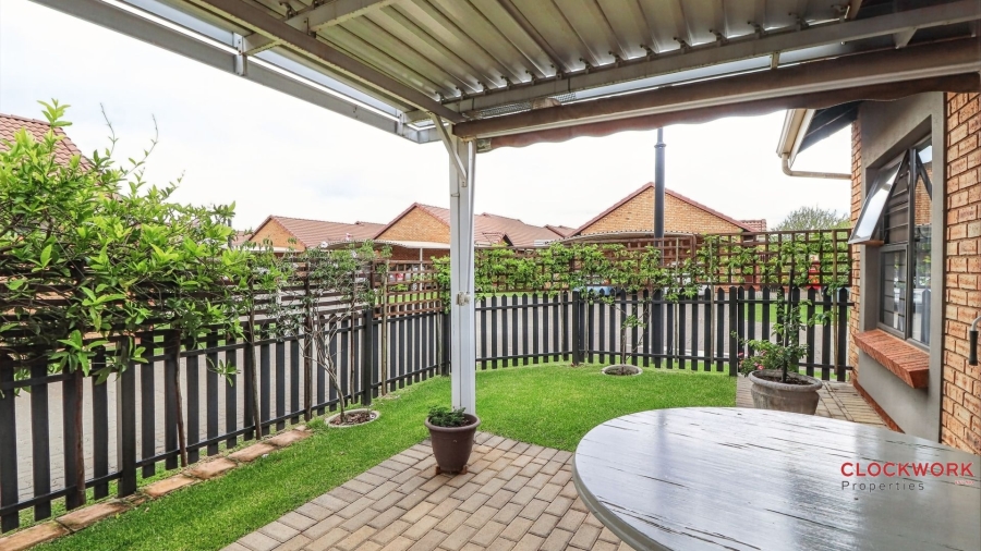 2 Bedroom Property for Sale in Brentwood Park AH Gauteng