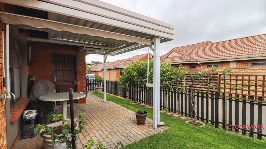 2 Bedroom Property for Sale in Brentwood Park AH Gauteng