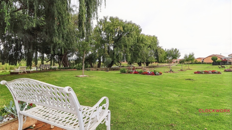 2 Bedroom Property for Sale in Brentwood Park AH Gauteng