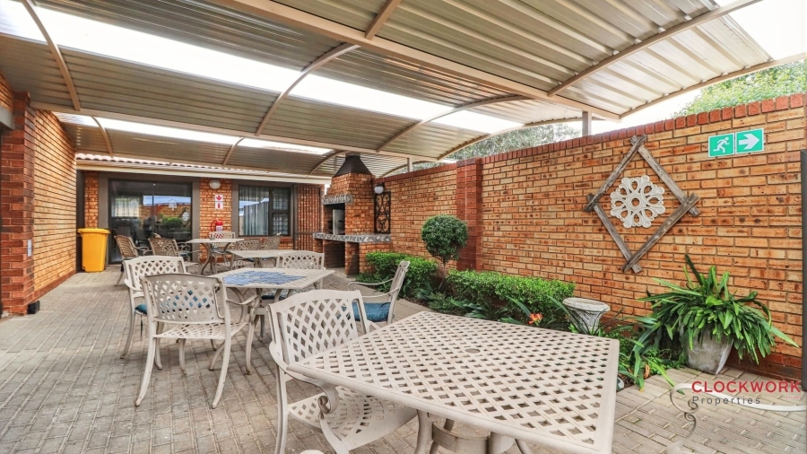 2 Bedroom Property for Sale in Brentwood Park AH Gauteng