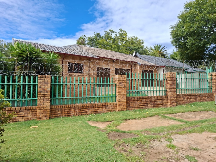 To Let 3 Bedroom Property for Rent in Hurlyvale Gauteng