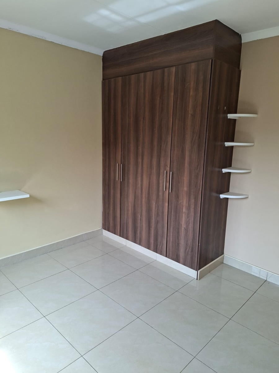 To Let 3 Bedroom Property for Rent in Hurlyvale Gauteng