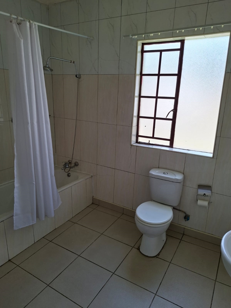 To Let 3 Bedroom Property for Rent in Hurlyvale Gauteng