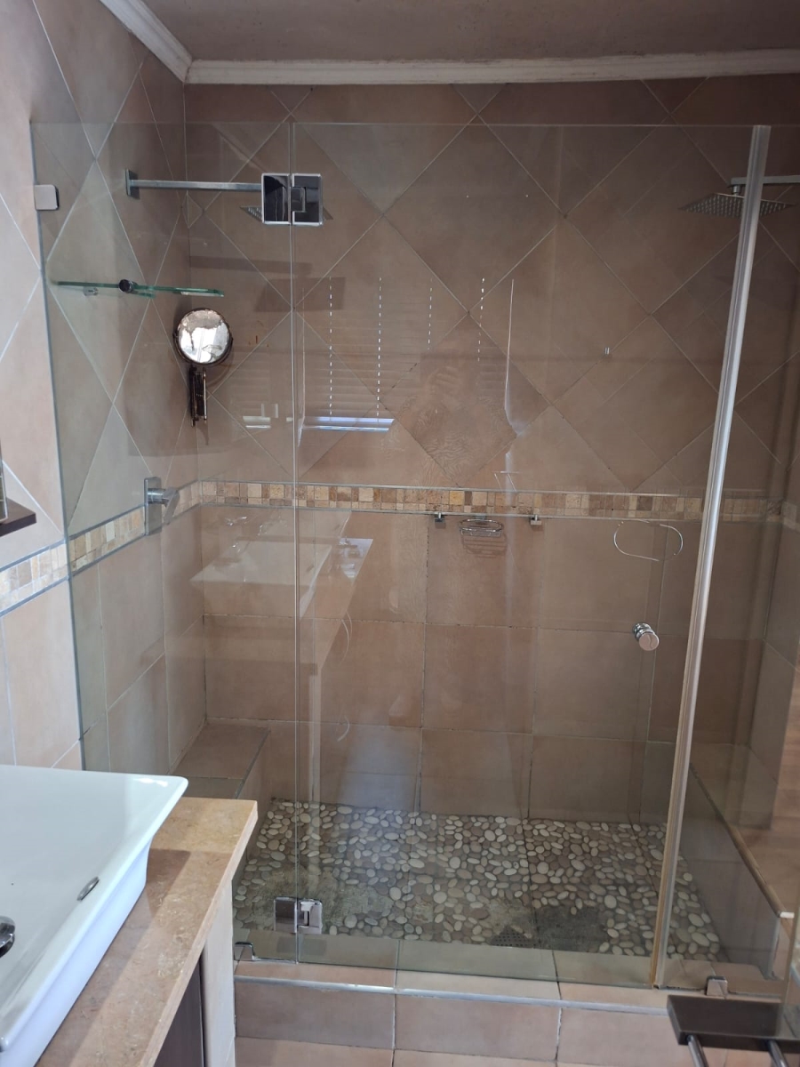 3 Bedroom Property for Sale in Illiondale Gauteng