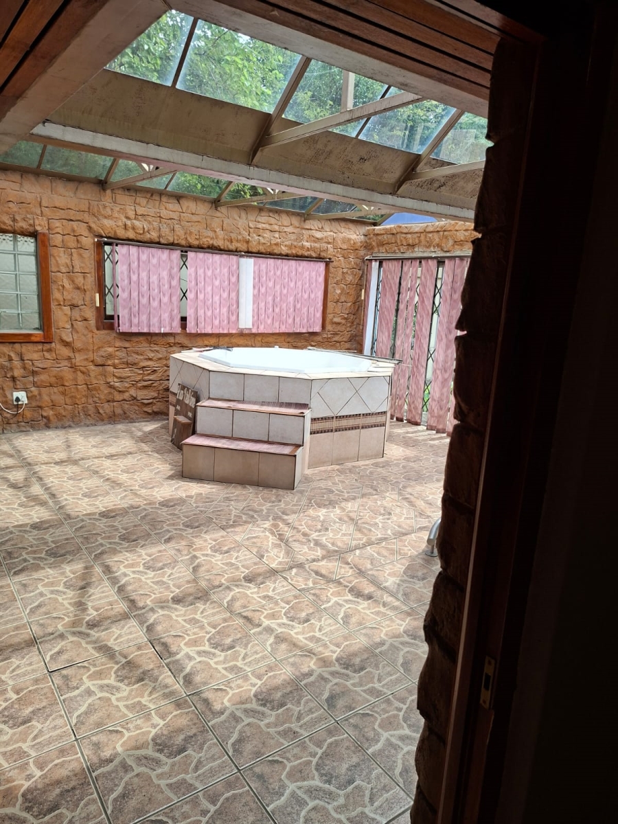 3 Bedroom Property for Sale in Illiondale Gauteng