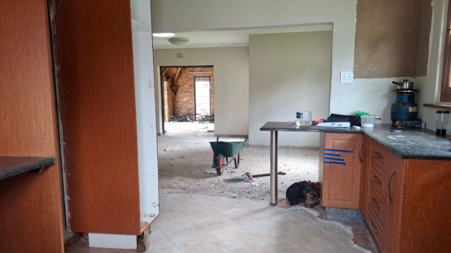 3 Bedroom Property for Sale in Beyers Park Gauteng