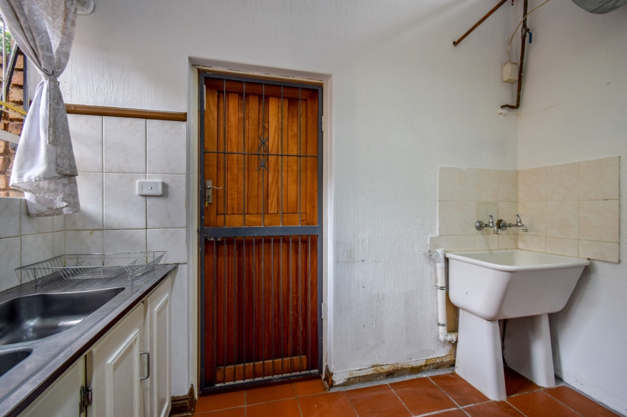 4 Bedroom Property for Sale in Garsfontein Gauteng