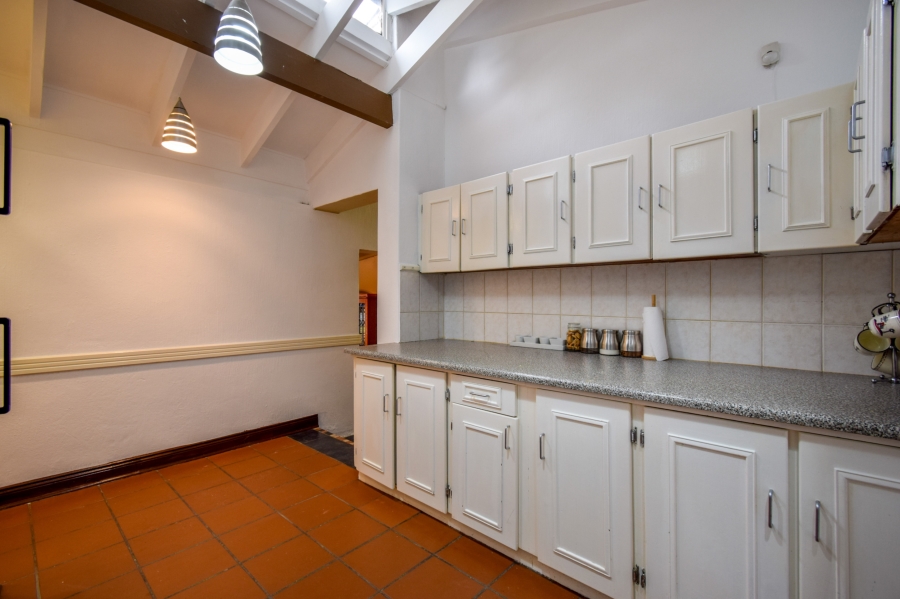 4 Bedroom Property for Sale in Garsfontein Gauteng