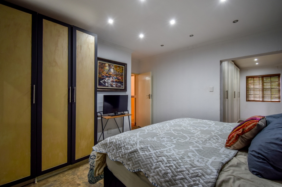 4 Bedroom Property for Sale in Garsfontein Gauteng