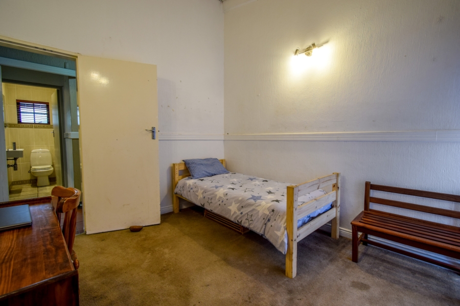 4 Bedroom Property for Sale in Garsfontein Gauteng