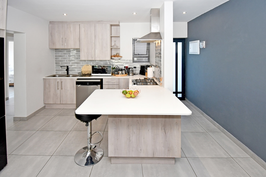 3 Bedroom Property for Sale in Fourways Gauteng