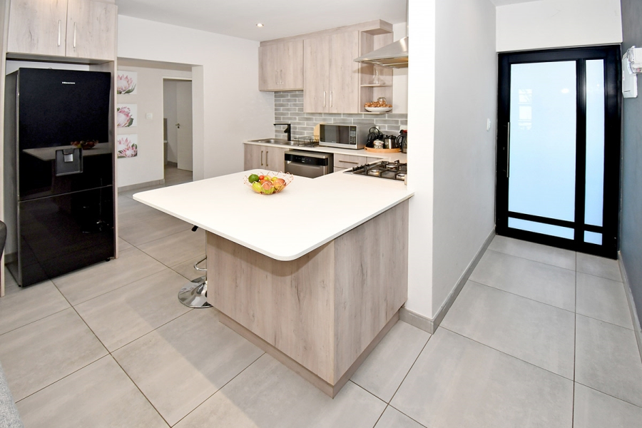 3 Bedroom Property for Sale in Fourways Gauteng