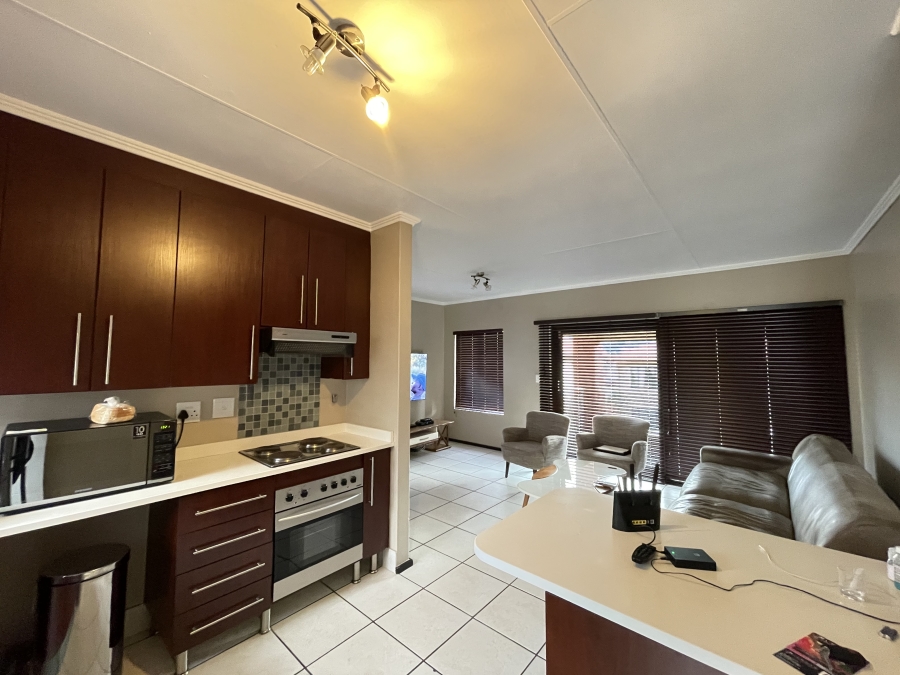 2 Bedroom Property for Sale in Glenvista Gauteng