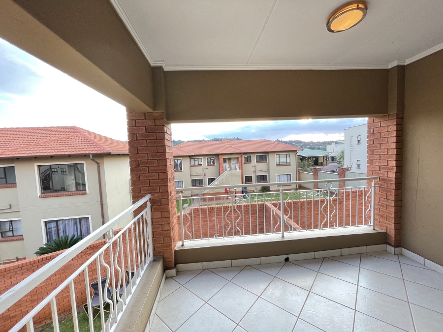 2 Bedroom Property for Sale in Glenvista Gauteng