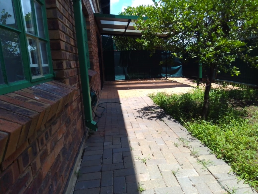 3 Bedroom Property for Sale in Rietfontein Gauteng