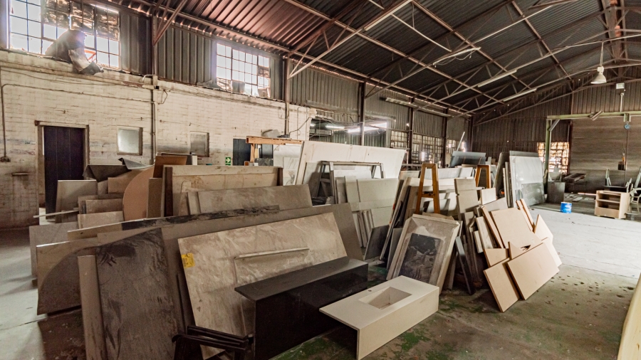 Commercial Property for Sale in Anderbolt Gauteng