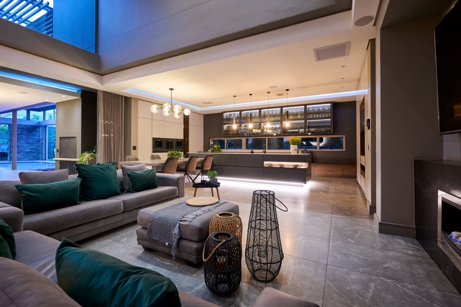 4 Bedroom Property for Sale in Waterfall Country Estate Gauteng